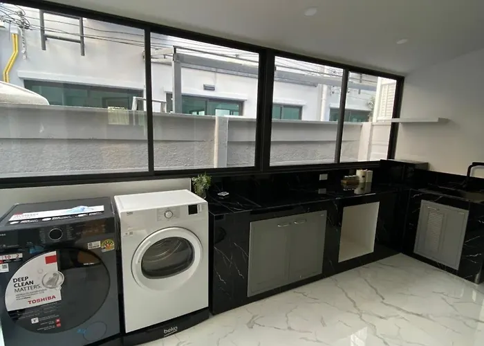 89 Ratchada - Rama 9 * Bangkok